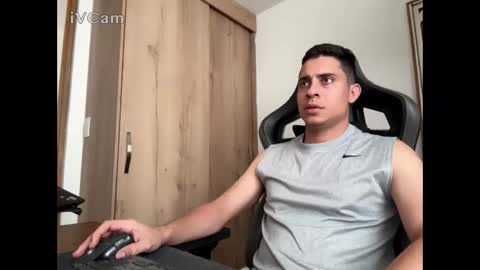 Snapshot of stan_will chatting on November 6, 2025, 9:15 pm Stan online show from November 6, 2025, 9:15 pm