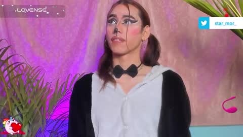 Snapshot of star_mor_ chatting on January 24, 2025, 3:13 pm  estrellita online show from January 24, 2025, 3:13 pm