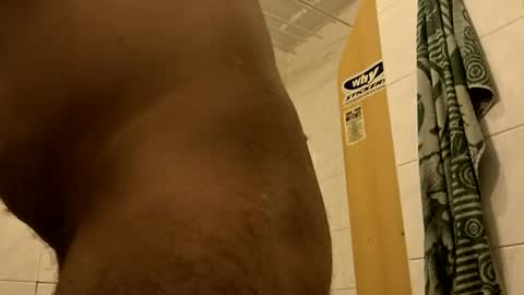 Snapshot of stenlyvrbich chatting on December 6, 2024, 9:35 pm lee online show from December 6, 2024, 9:35 pm