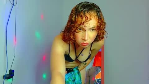 stephanie bennett online show from October 14, 2025, 3:29 am
