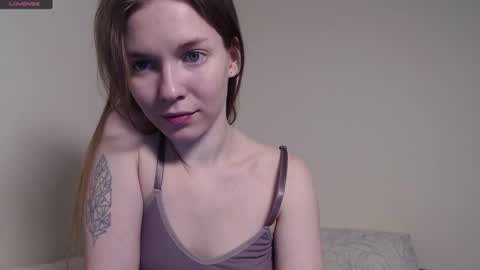 Snapshot of stephie_mrr chatting on December 20, 2024, 9:11 am Steph online show from December 20, 2024, 9:11 am