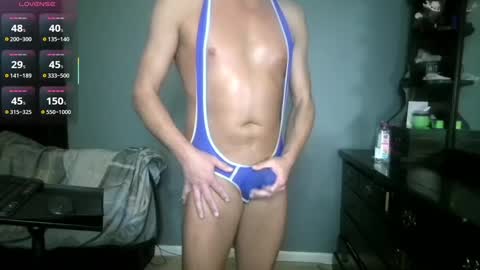 Im Yours online show from October 12, 2025, 3:49 am