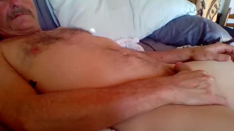 Snapshot of steviehard7 chatting on September 24, 2025, 11:52 pm steviehard7 online show from September 24, 2025, 11:52 pm