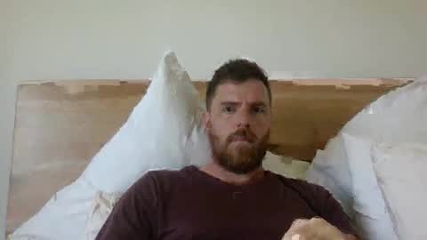 Snapshot of sticky_keyboard1234 chatting on October 19, 2025, 1:28 am Josh online show from October 19, 2025, 1:28 am