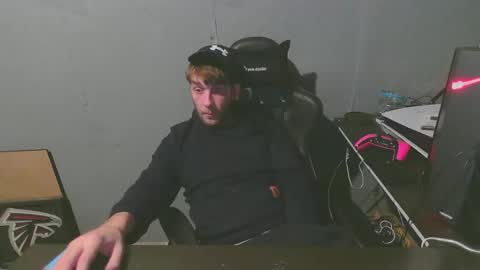 Snapshot of stonedpanda77 chatting on December 30, 2024, 8:10 am stonedpanda77 online show from December 30, 2024, 8:10 am