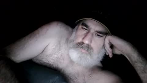 Snapshot of straightbear4you chatting on September 26, 2025, 10:19 am Straightbear4you online show from September 26, 2025, 10:19 am
