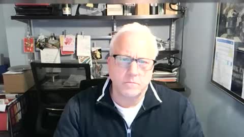 Snapshot of strkgforyou chatting on November 5, 2025, 9:48 pm Stroking For You online show from November 5, 2025, 9:48 pm