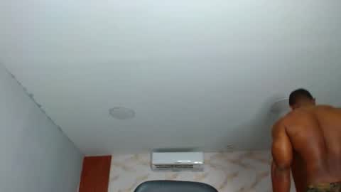 Snapshot of strong_george1 chatting on February 23, 2025, 7:07 pm strong_george1 online show from February 23, 2025, 7:07 pm