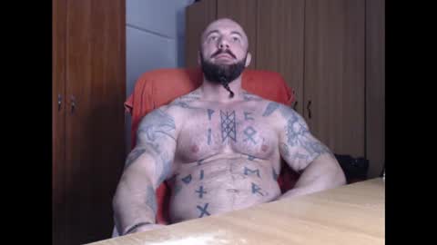 Snapshot of strongivan chatting on December 30, 2024, 5:15 am StrongIvan online show from December 30, 2024, 5:15 am