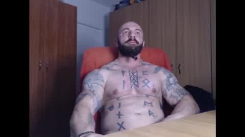 Snapshot of strongivan chatting on January 7, 2025, 7:06 pm StrongIvan online show from January 7, 2025, 7:06 pm