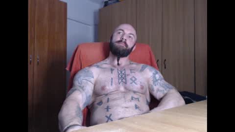 Snapshot of strongivan chatting on January 27, 2025, 7:24 pm StrongIvan online show from January 27, 2025, 7:24 pm