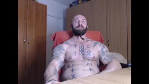 Snapshot of strongivan chatting on February 12, 2025, 8:06 am StrongIvan online show from February 12, 2025, 8:06 am