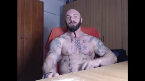 Snapshot of strongivan chatting on February 16, 2025, 6:43 am StrongIvan online show from February 16, 2025, 6:43 am