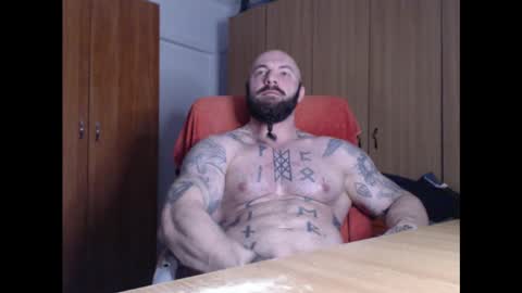 Snapshot of strongivan chatting on February 21, 2025, 5:24 am StrongIvan online show from February 21, 2025, 5:24 am