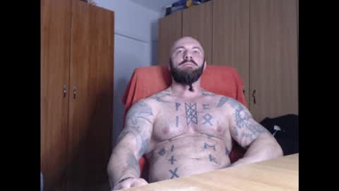 Snapshot of strongivan chatting on February 24, 2025, 5:00 am StrongIvan online show from February 24, 2025, 5:00 am