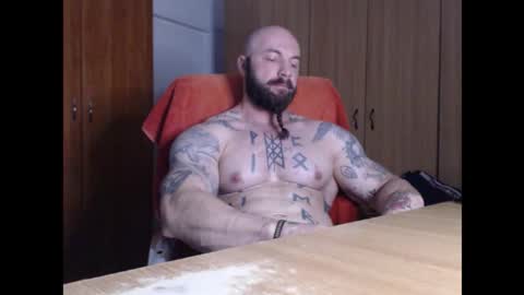 Snapshot of strongivan chatting on September 15, 2025, 6:13 am StrongIvan online show from September 15, 2025, 6:13 am