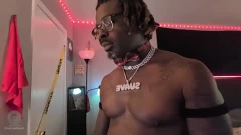 Snapshot of suavechocolatecity chatting on October 13, 2025, 6:52 pm Hot Chocolate online show from October 13, 2025, 6:52 pm