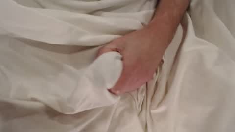 Snapshot of sub_to_serve chatting on November 18, 2025, 10:36 pm sub_to_serve online show from November 18, 2025, 10:36 pm