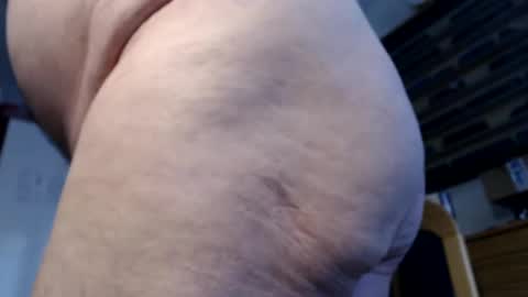 Snapshot of subibuns chatting on December 2, 2024, 8:41 am Marcel online show from December 2, 2024, 8:41 am