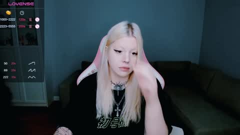 Snapshot of succubus_leslie chatting on December 22, 2024, 11:22 am succubus_leslie online show from December 22, 2024, 11:22 am