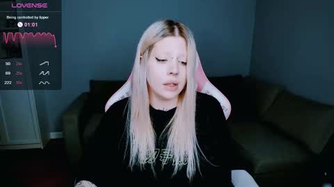 Snapshot of succubus_leslie chatting on March 3, 2025, 3:42 pm succubus_leslie online show from March 3, 2025, 3:42 pm