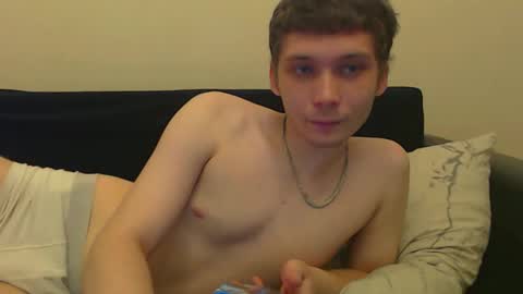 Snapshot of sugarrebit chatting on October 5, 2025, 2:37 pm Sugarbutter  online show from October 5, 2025, 2:37 pm