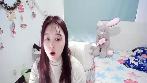 Snapshot of sun_yummy chatting on February 9, 2025, 6:11 am Lucis online show from February 9, 2025, 6:11 am