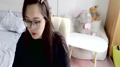 Snapshot of sun_yummy chatting on October 31, 2025, 4:13 am Lucis online show from October 31, 2025, 4:13 am