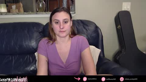 Snapshot of sunny420princess chatting on December 19, 2024, 1:28 am Sunny420 online show from December 19, 2024, 1:28 am