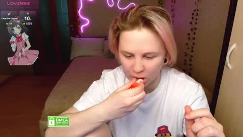 Snapshot of sunny_mood chatting on February 26, 2025, 10:36 am sunny mood online show from February 26, 2025, 10:36 am