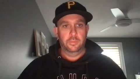 Snapshot of super_jutty chatting on December 31, 2024, 5:07 pm super_jutty online show from December 31, 2024, 5:07 pm