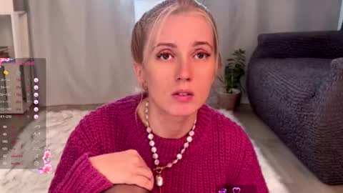 Snapshot of super_peach_stream chatting on February 27, 2025, 11:31 am ANNApvt open full info in bio online show from February 27, 2025, 11:31 am