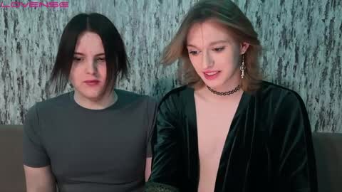 Snapshot of susan228 chatting on December 25, 2024, 11:42 pm Vladiva online show from December 25, 2024, 11:42 pm