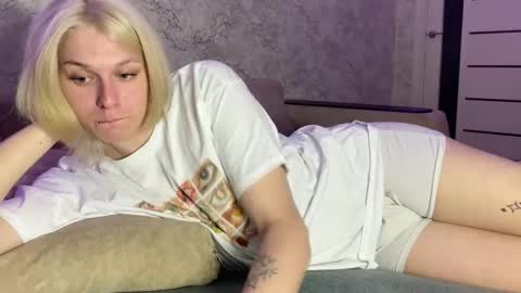 Snapshot of susan228 chatting on October 15, 2025, 8:53 pm Vladiva online show from October 15, 2025, 8:53 pm