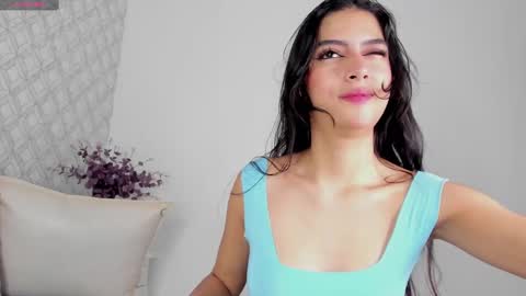 Snapshot of susana__sanchez chatting on February 9, 2025, 1:14 pm  SUSANA  online show from February 9, 2025, 1:14 pm