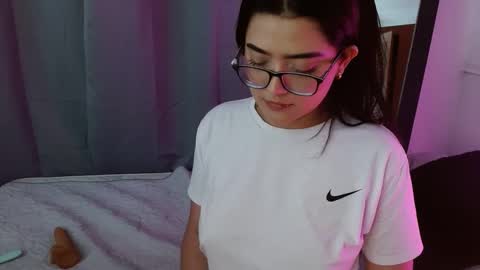 Snapshot of susana_hank chatting on January 14, 2025, 12:00 am susana online show from January 14, 2025, 12:00 am