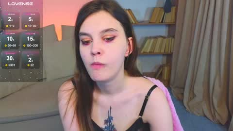 Snapshot of susiemorris chatting on February 8, 2025, 5:40 am Susie online show from February 8, 2025, 5:40 am