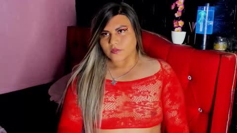 Snapshot of sussan__dirty chatting on October 28, 2025, 11:51 pm Sussan online show from October 28, 2025, 11:51 pm