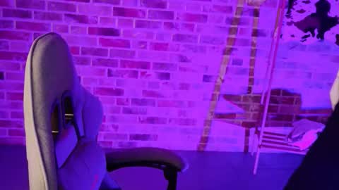 Snapshot of swag_evalution chatting on October 12, 2025, 5:06 am Eva online show from October 12, 2025, 5:06 am