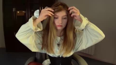 Snapshot of swag_evalution chatting on October 15, 2025, 1:33 pm Eva online show from October 15, 2025, 1:33 pm