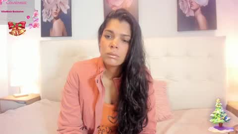 Snapshot of sweet_dreamses chatting on December 31, 2024, 12:25 pm Kendra online show from December 31, 2024, 12:25 pm