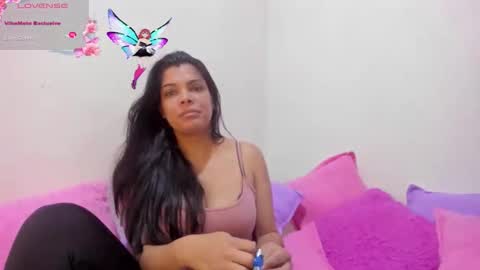 Snapshot of sweet_dreamses chatting on September 25, 2025, 2:32 pm Kendra online show from September 25, 2025, 2:32 pm