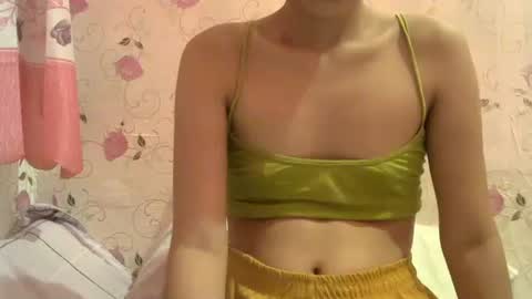 Snapshot of sweet_gamella chatting on January 13, 2025, 12:56 pm Gael online show from January 13, 2025, 12:56 pm