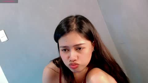 Snapshot of sweet_sirenxx chatting on January 6, 2025, 8:14 am Leah online show from January 6, 2025, 8:14 am