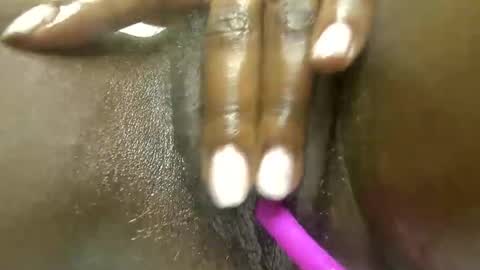 Snapshot of sweet_spoon chatting on January 24, 2025, 9:47 pm Nina online show from January 24, 2025, 9:47 pm