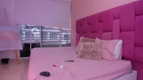 Snapshot of sweet_stacie chatting on January 17, 2025, 1:46 pm sweet_stacie online show from January 17, 2025, 1:46 pm