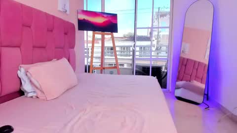 Snapshot of sweet_stacie chatting on September 27, 2025, 1:16 pm sweet_stacie online show from September 27, 2025, 1:16 pm