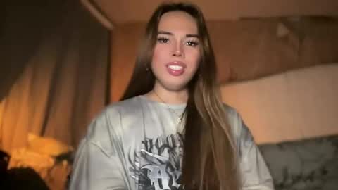 Snapshot of sweetalexa19 chatting on January 2, 2025, 8:17 am alexa your one and only queen online show from January 2, 2025, 8:17 am