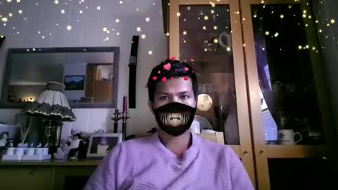 Snapshot of sweetasiangenoxxx chatting on November 13, 2025, 11:09 am Alexander online show from November 13, 2025, 11:09 am