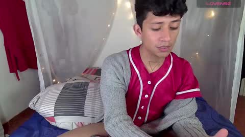 Snapshot of sweetc4meron chatting on January 22, 2025, 7:14 am Cameron Alejandro online show from January 22, 2025, 7:14 am